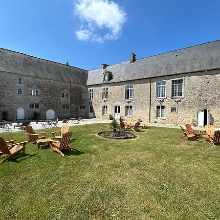 Chateau De Franquetot & D Day Collins Museum Sainte-Mère-Église 外观 照片